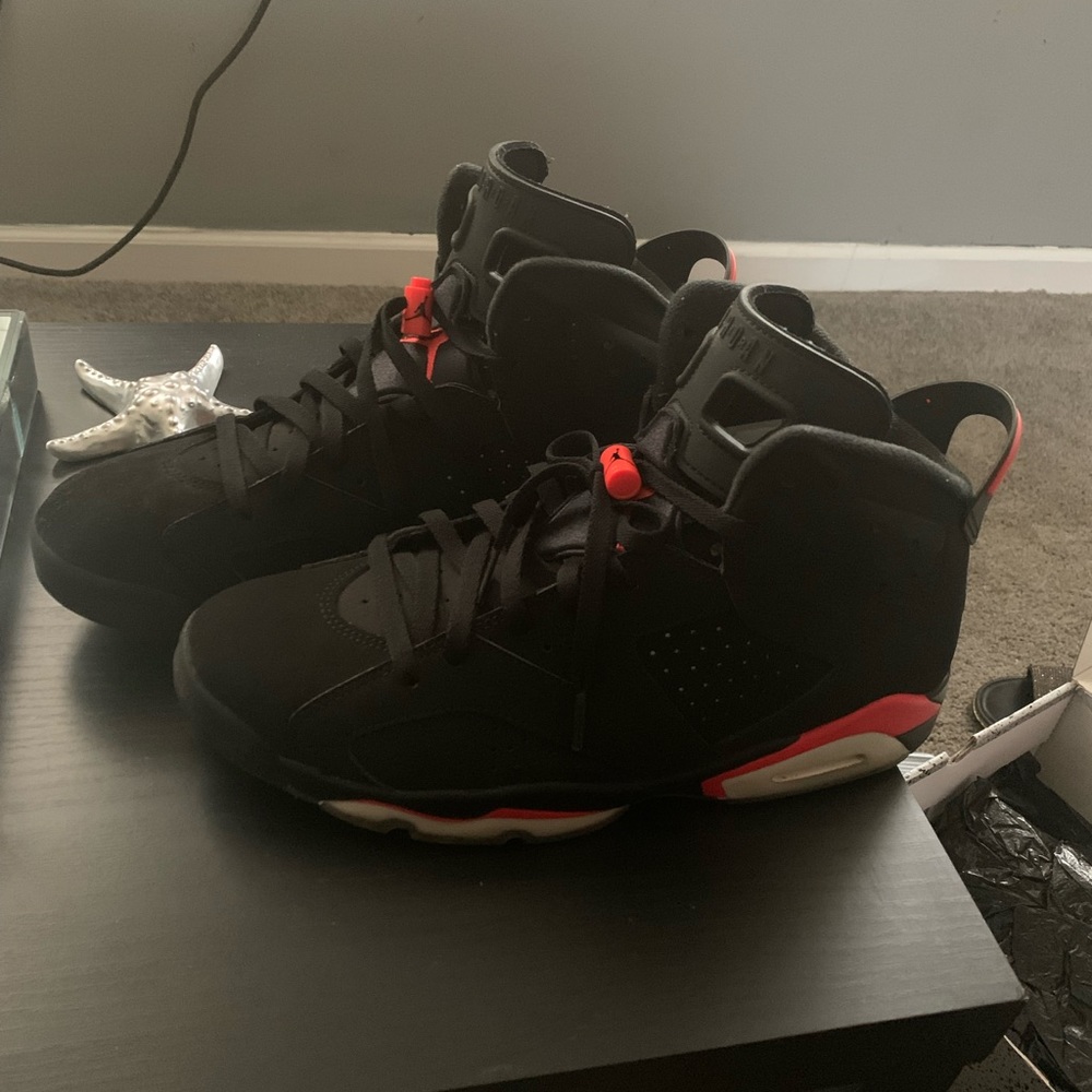 Jordan 6 Retro
